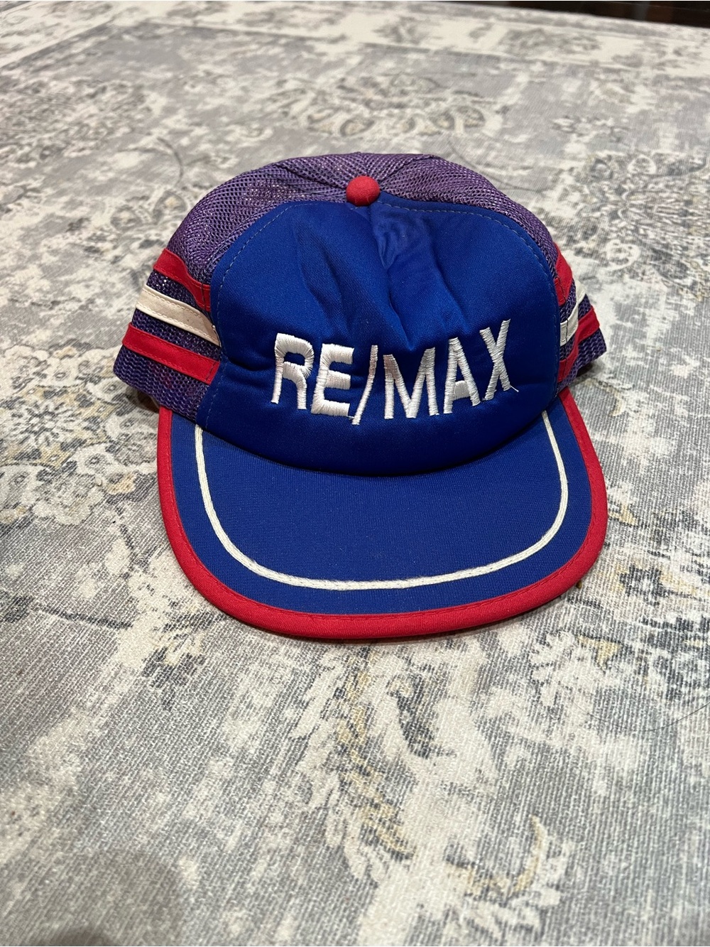 Vintage ReMax trucker hat
